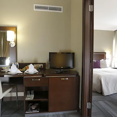 Kaya Prestige Hotel 4*