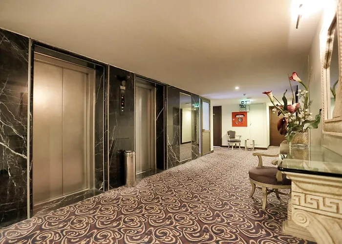 Kaya Prestige 4* İzmir