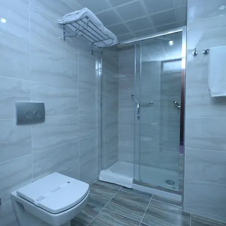 Hotel Kaya Prestige 4*