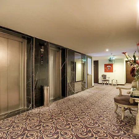 Hotel Kaya Prestige 4*