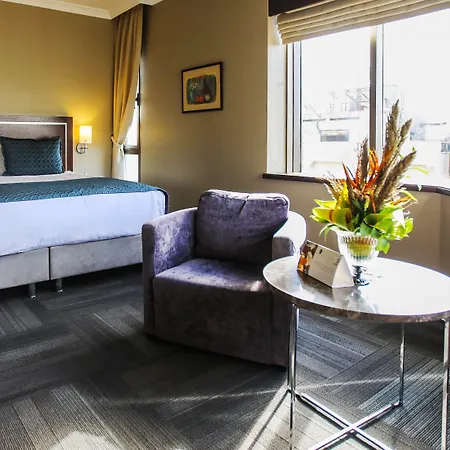 Hotel Kaya Prestige 4*